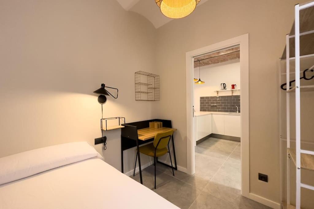 Bebarceloner Sants Apartments - 2 Bedrooms Exterior foto