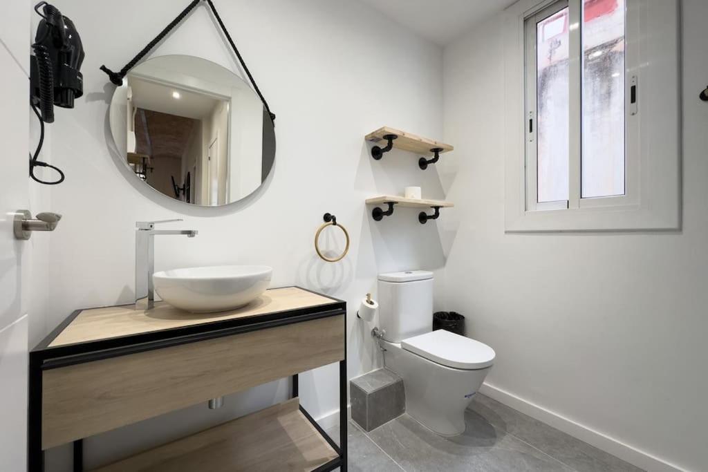 Bebarceloner Sants Apartments - 2 Bedrooms Exterior foto